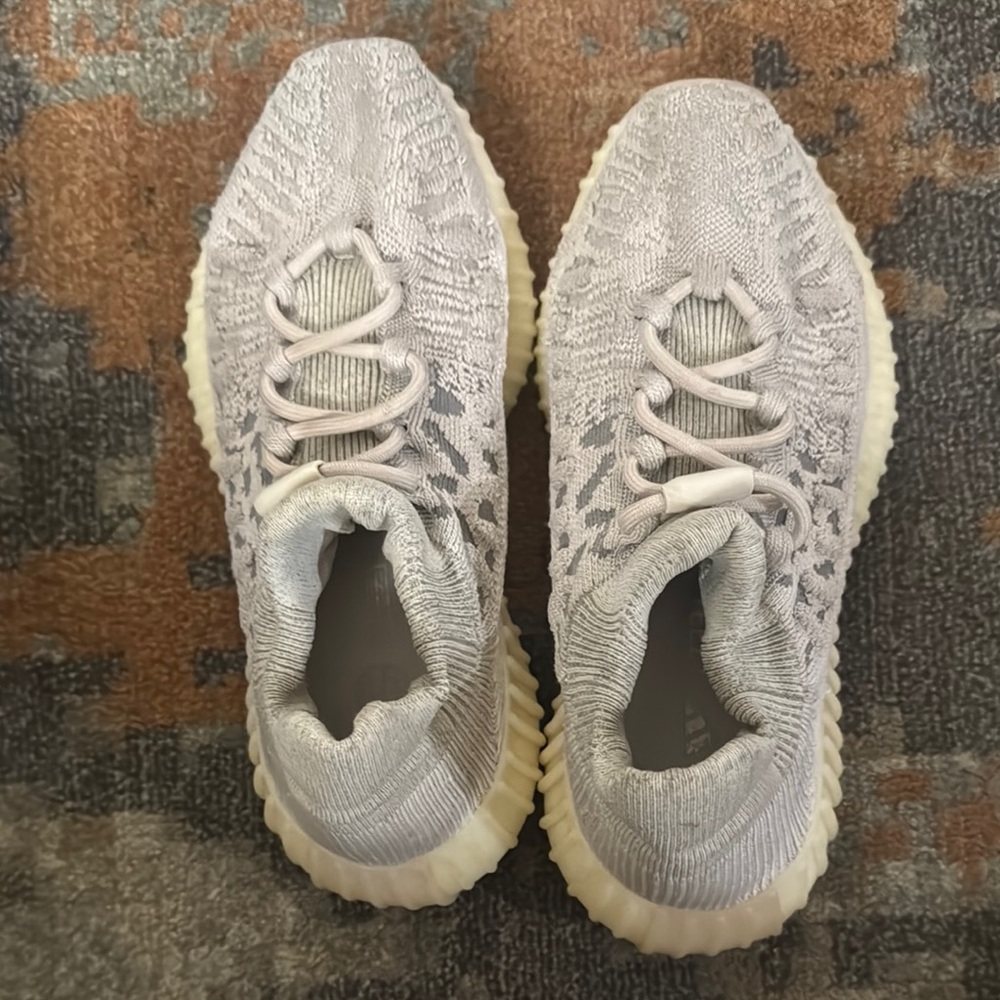 Yeezy Cream Sneakers with Knit Upper and Ribbed Sole